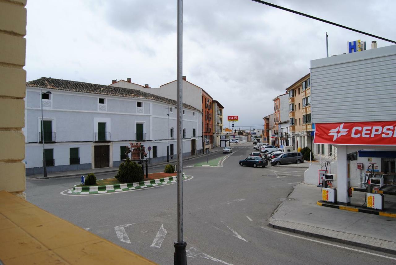 Hostal Avila Ocaña Exterior foto